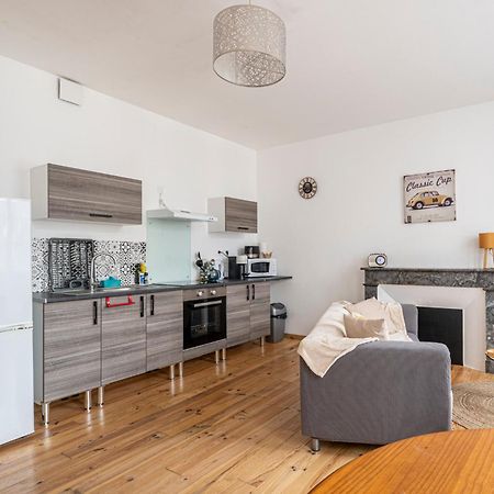 Le Douillet Bearnais Apartment Pau Bagian luar foto